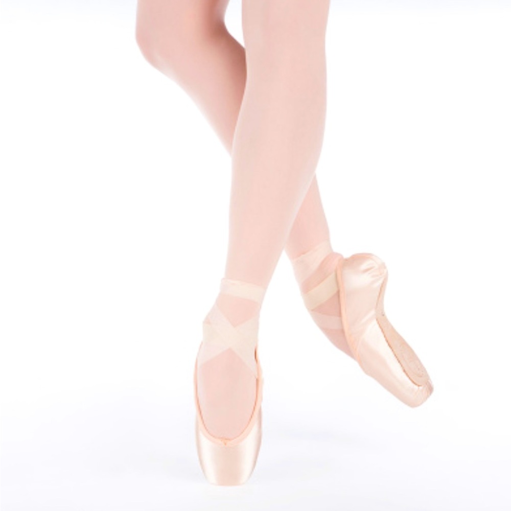 Suffolk Pointe Shoes